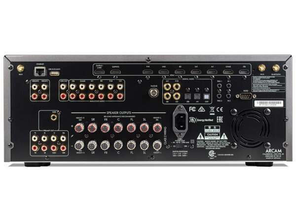 Arcam AVR5 03