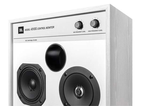 JBL 4312G Ghost Edition 06