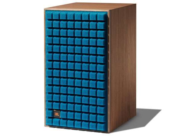 JBL L82 Classic blue 02