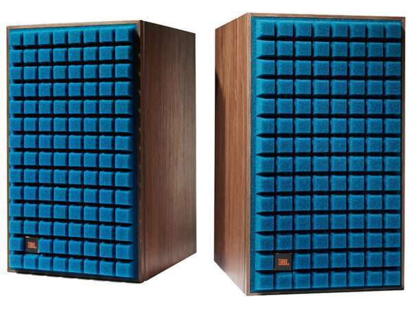 JBL L82 Classic blue 06