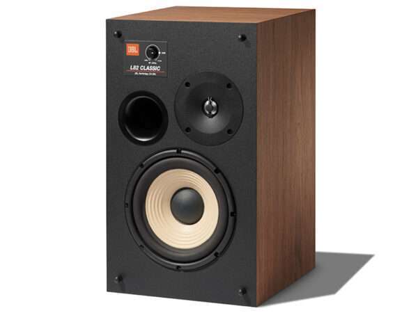 JBL L82 Classic 02