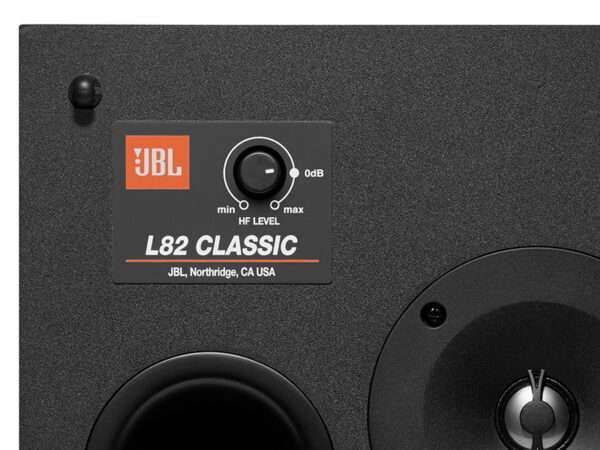 JBL L82 Classic 03