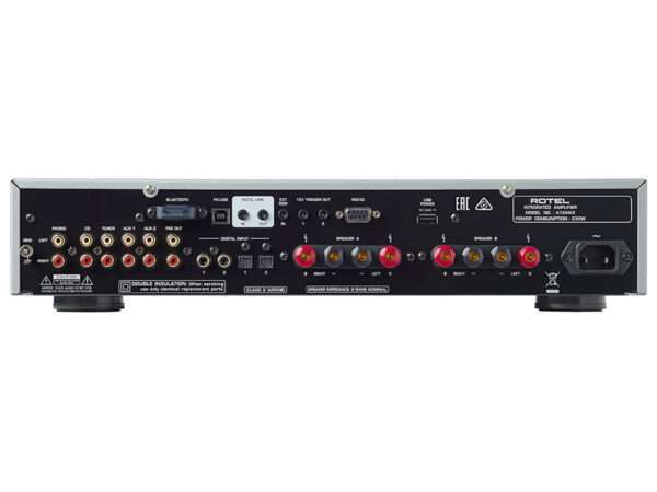 Rotel A12MKII silver 03