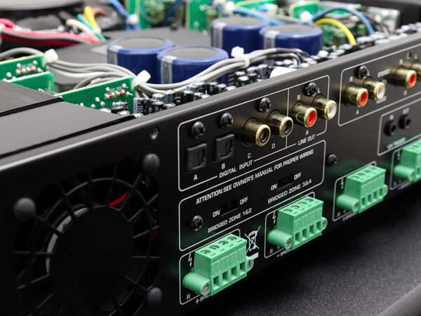 Rotel C8 06