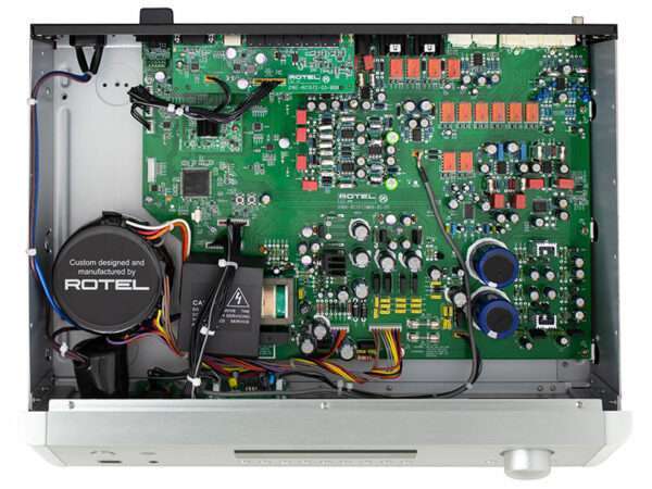 Rotel RC 1572MKII 01