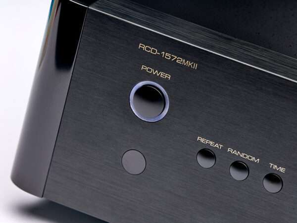 Rotel RCD 1572MKII 05
