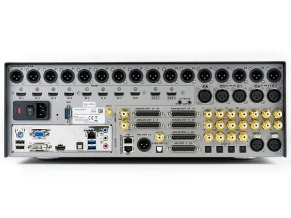 Trinnov Altitude32 8 8 r