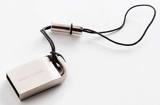 escape P9 Flash Drive
