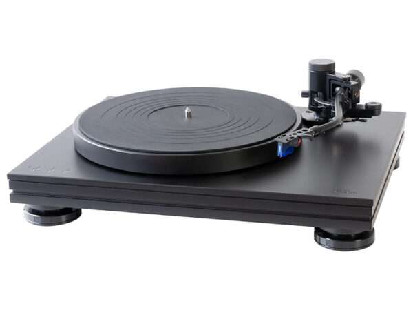 music hall the stealth 2M Blue 02