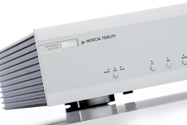musical fidelity M5si s 03