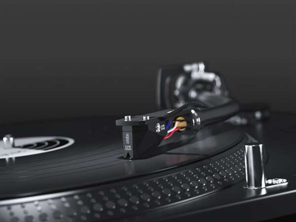 ortofon 2M Black LVB 250 04