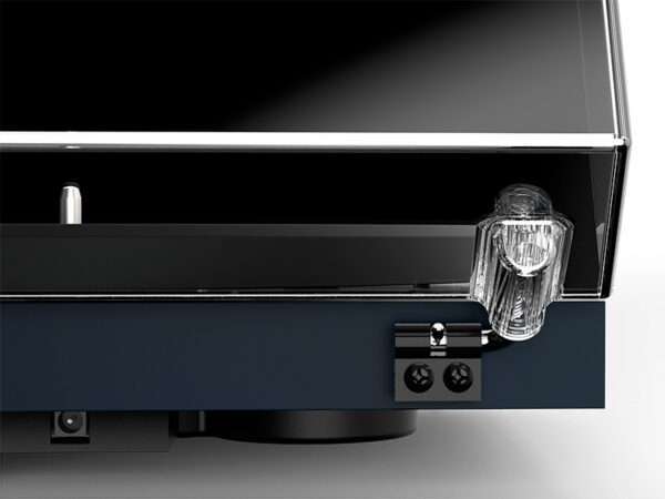 pro ject Debut Carbon Evo Satin Blue 03