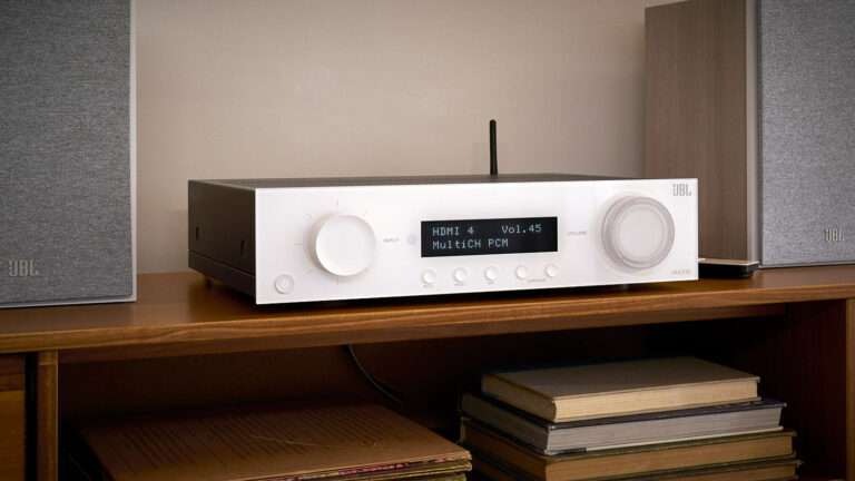 JBL sintoamlificatori
