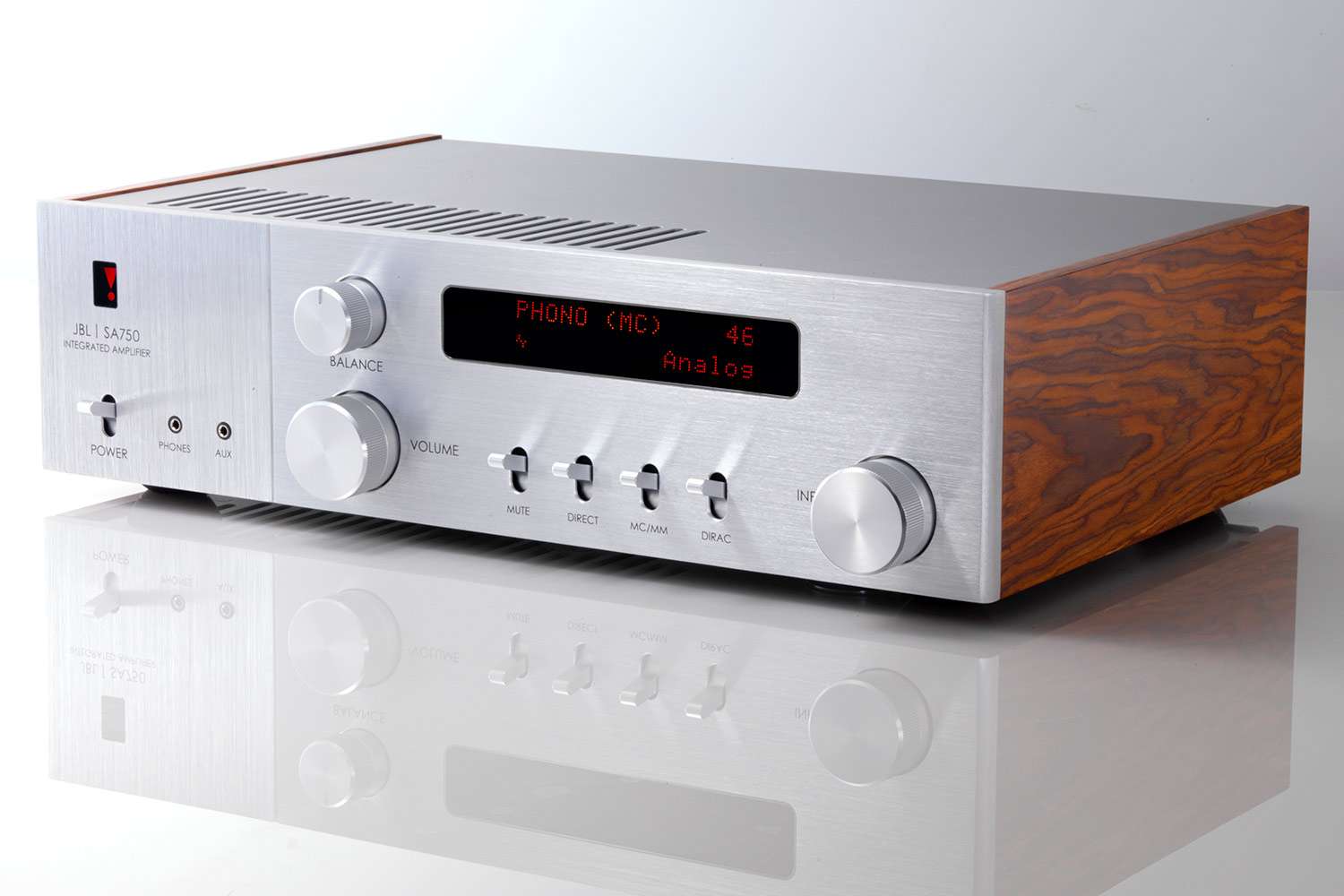 JBL SA750: amplificatore Hi-End