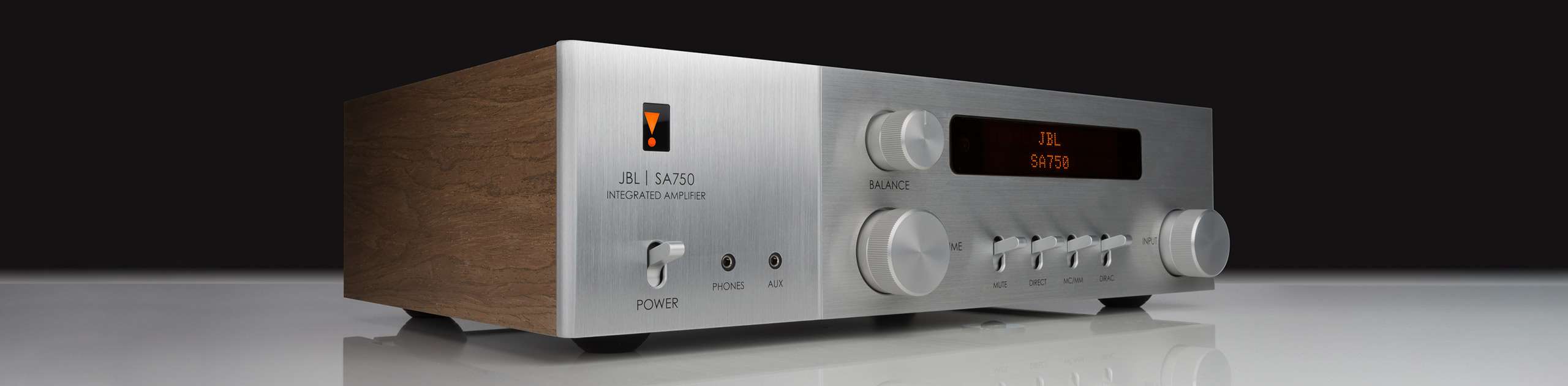 JBL SA750: amplificatore Hi-End con anima vintage