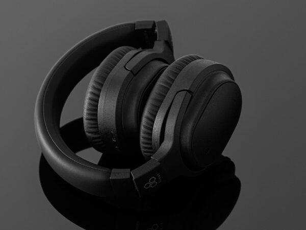 UX3000