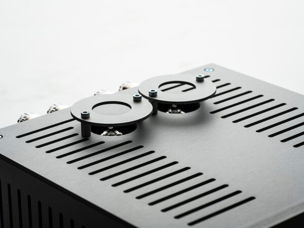 Amp Box RS2 Amplificatori Finali CentroMusica