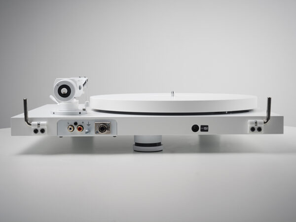 Debut PRO B White Edition